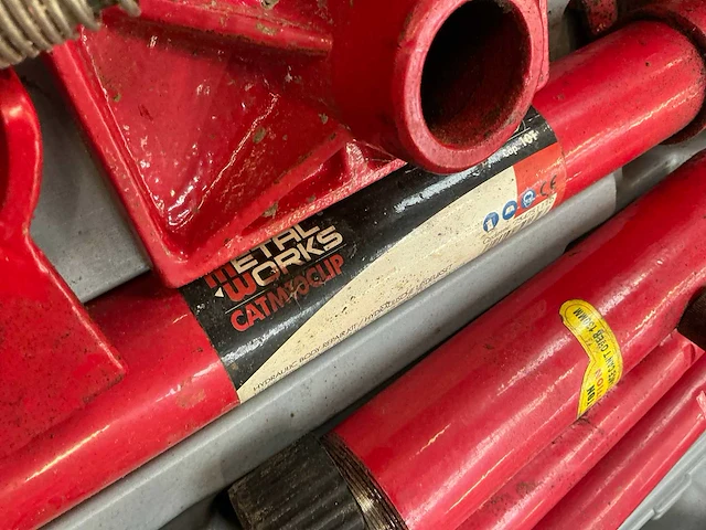 Metalworks hydraulische uitdeukset - afbeelding 5 van  7
