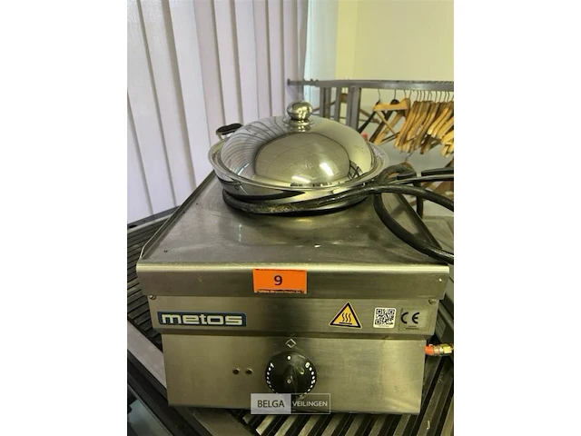 Metos wok bakplaat met pan - afbeelding 1 van  5