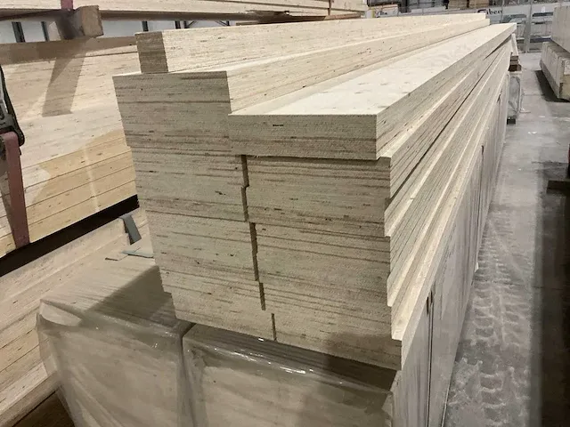 Metsä wood kerto-s lvl houten balken (63x) - afbeelding 2 van  5
