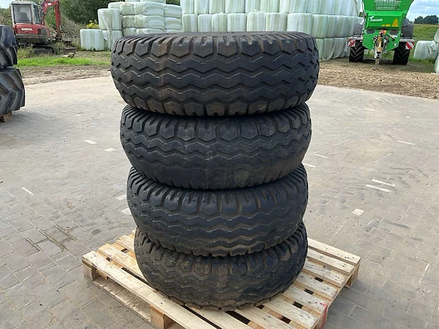 Metzeler 4 banden op velg - afbeelding 1 van  7