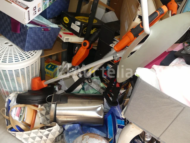 Meubels, consumptiegoederen - afbeelding 10 van  82