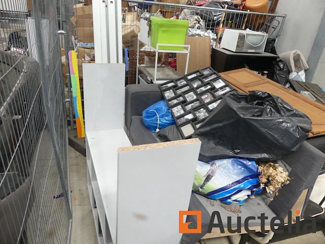 Meubels en consumptiegoederen (beslag) - afbeelding 5 van  5