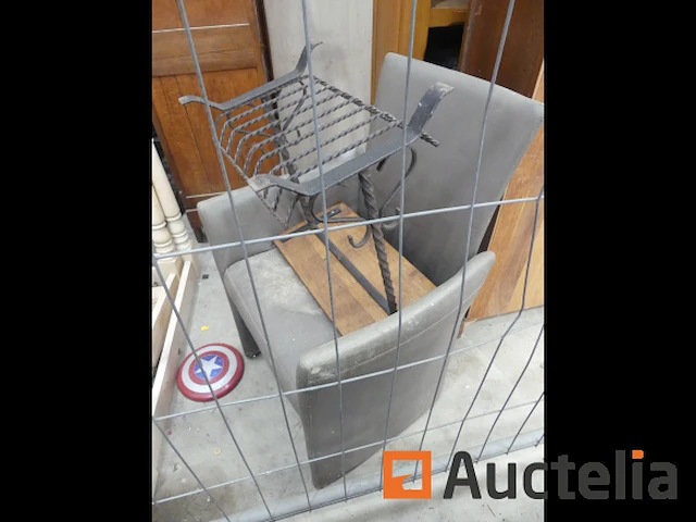 Meubels en consumptiegoederen (beslag) - afbeelding 2 van  8