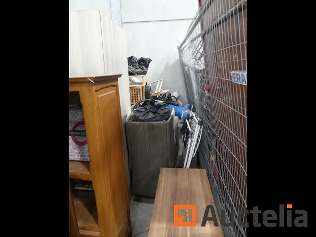 Meubels en consumptiegoederen (beslag) - afbeelding 3 van  8