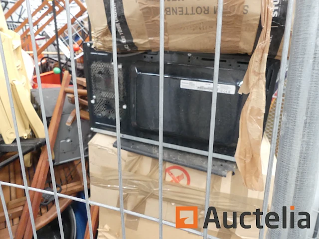 Meubels en consumptiegoederen (beslag) - afbeelding 1 van  6