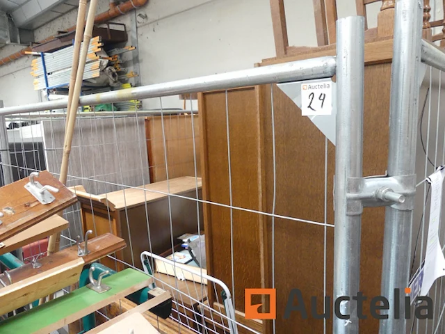 Meubels en consumptiegoederen (beslag) - afbeelding 1 van  5