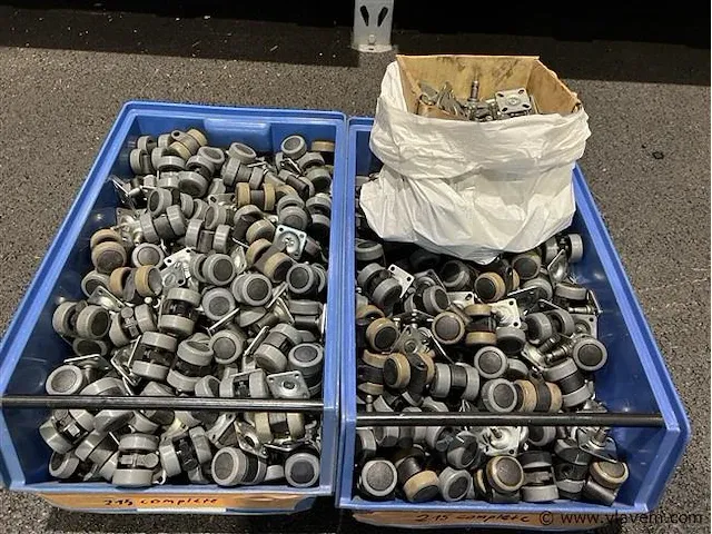 Meubelwieltjes - afbeelding 1 van  4