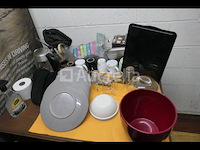 Meubilair en diverse inhoud van het pand - afbeelding 4 van  5