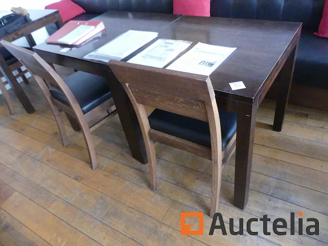 Meubilair; tafels en stoelen - afbeelding 5 van  7
