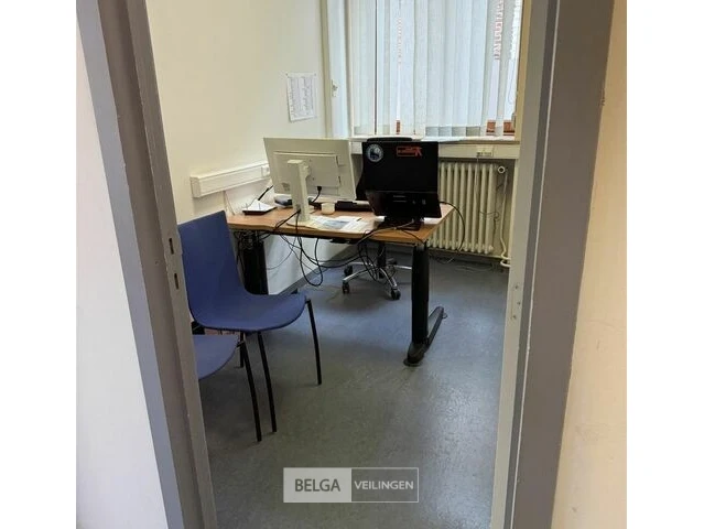 Meubilair wijkkantoor politie leuven