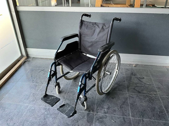 Meyra eurochair rolstoelen (5x) - afbeelding 1 van  9