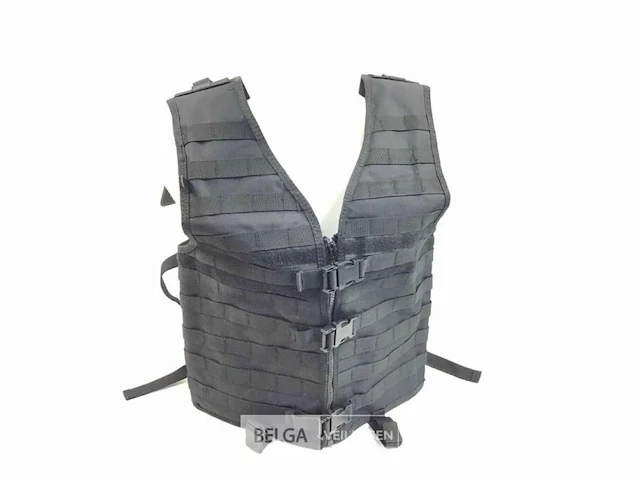 Mfh combat molle vest lightweight load carrier zwart - afbeelding 1 van  4