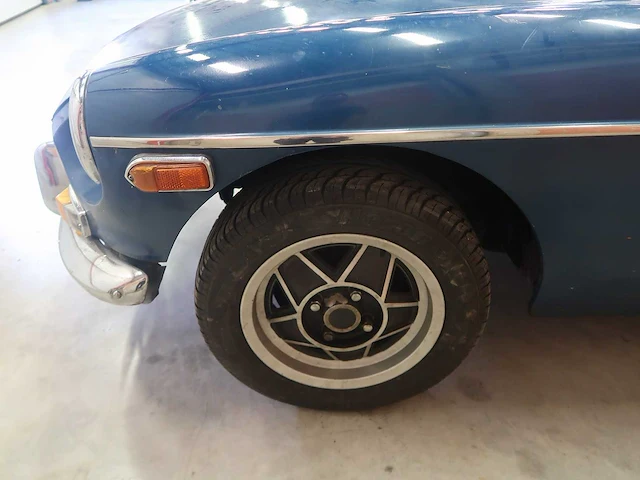 Mg - b - klassieke auto's >15 - afbeelding 30 van  67