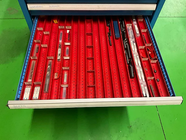 Mg ladekast zware uitvoering met inhoud (2x) - afbeelding 10 van  16