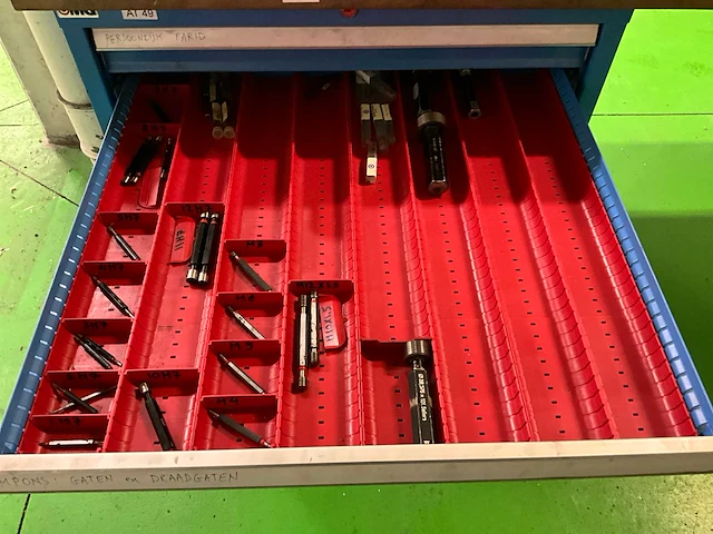 Mg ladekast zware uitvoering met inhoud (2x) - afbeelding 15 van  16