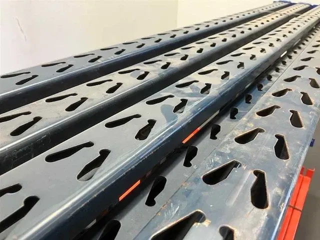 Mic spica palletstelling lengte 16760 mm hoogte 3000 mm diepte 1050 mm, occasie - afbeelding 2 van  4