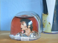Michael jackson snowglobe en drinkbeker - afbeelding 2 van  3