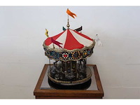 Michael ricker - draaicarrousel - decor object - afbeelding 1 van  8