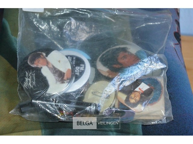 Micheal jackson div doeken en pins - afbeelding 2 van  2