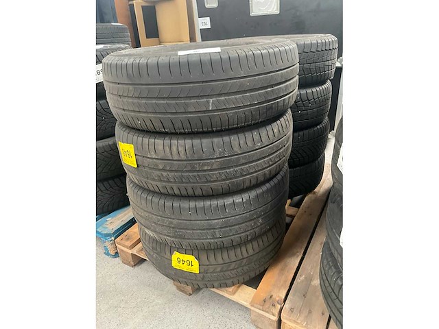 Michelin - green - car tyre (4x) - afbeelding 5 van  5