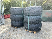 Michelin 6 industrial banden banden, wielen & velgen - afbeelding 1 van  8