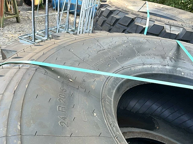 Michelin 6 industrial banden banden, wielen & velgen - afbeelding 8 van  8