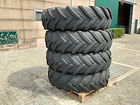 Michelin agribib banden + velg (x4) - afbeelding 1 van  9