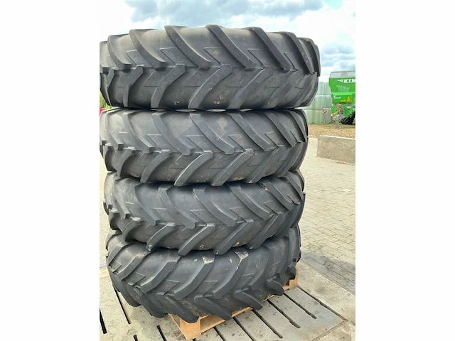 Michelin agribib banden + velg (x4) - afbeelding 5 van  9