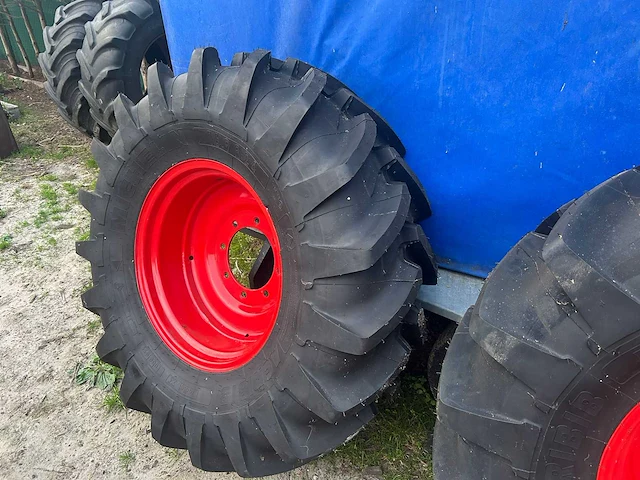 Michelin agribib fendt velgen met banden (2x) - afbeelding 7 van  12