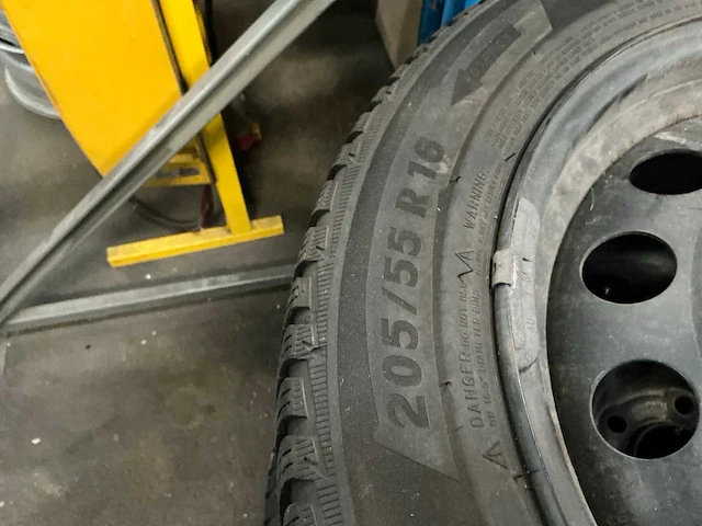 Michelin alpin 5 stalen velg met band (4x) - afbeelding 4 van  5