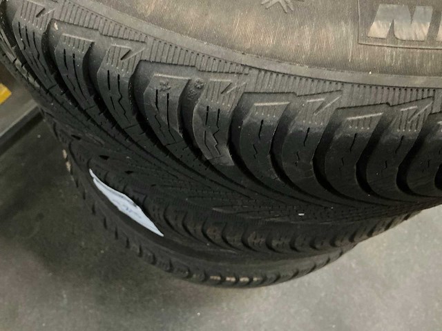 Michelin alpin 5 stalen velg met band (4x) - afbeelding 5 van  5