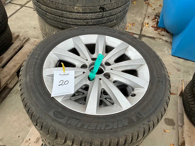 Michelin alpin autoband met aluminium velg (4x) - afbeelding 2 van  8