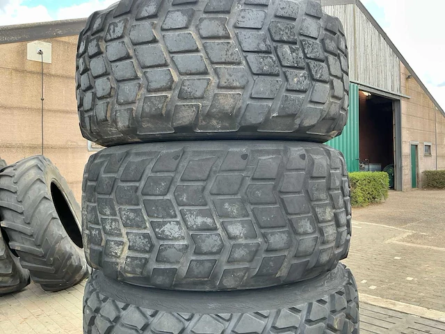 Michelin dubbele banden op velg (x4) - afbeelding 5 van  10