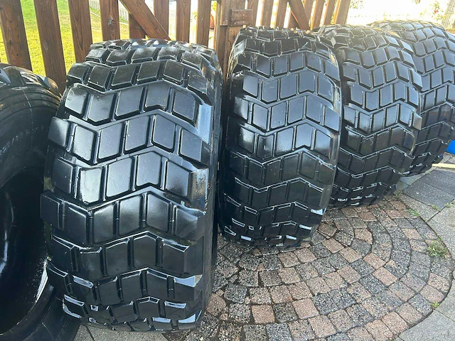 Michelin dumper banden (5x) - afbeelding 6 van  13