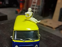 Michelin metalen auto - afbeelding 2 van  3