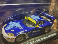 Michelin metalen auto - afbeelding 1 van  2