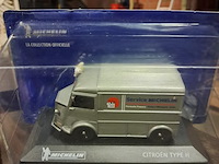 Michelin metalen auto - afbeelding 3 van  3