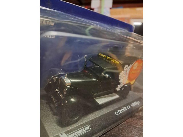 Michelin metalen auto - afbeelding 2 van  3