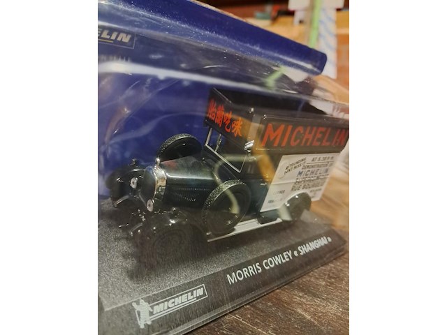 Michelin metalen auto - afbeelding 2 van  3