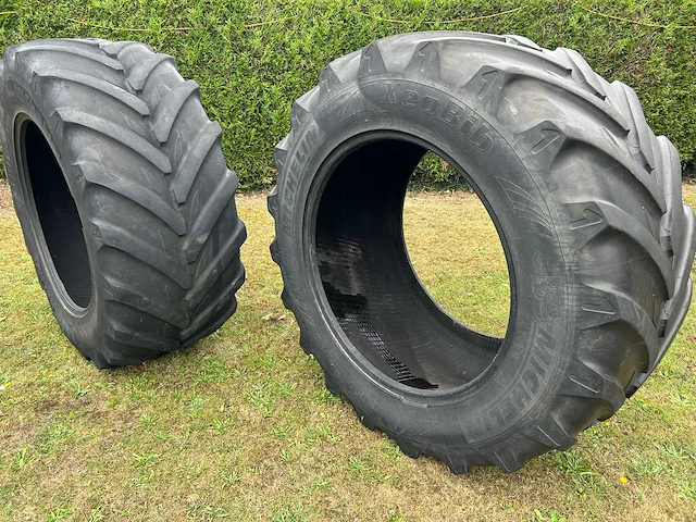 Michelin xeobib 2 tractorbanden - afbeelding 2 van  6