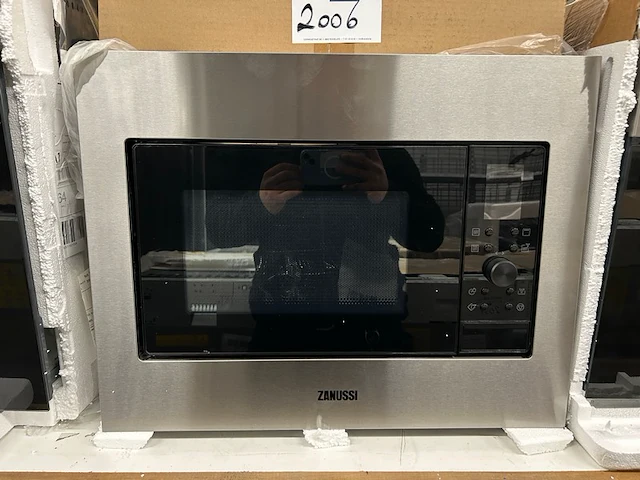 Microgolf combi zanussi - afbeelding 1 van  6