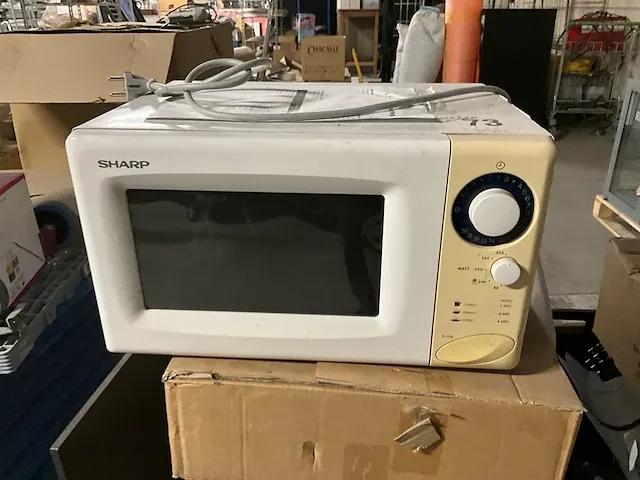 Microgolfoven sharp r-208 - afbeelding 2 van  5