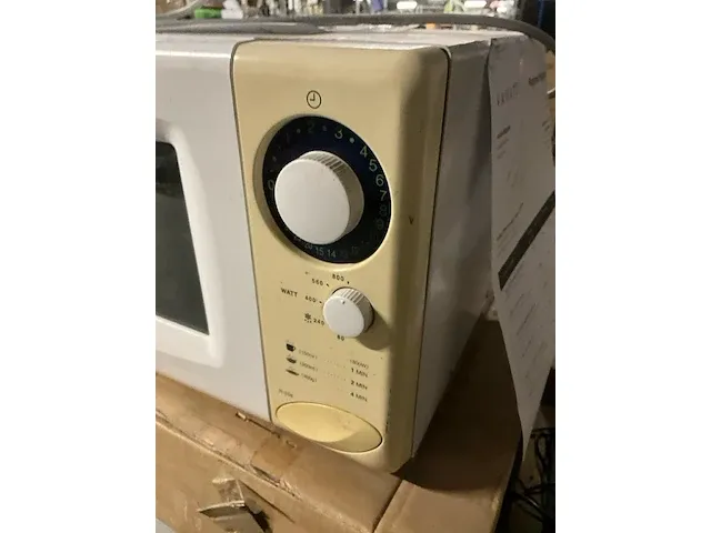 Microgolfoven sharp r-208 - afbeelding 4 van  5
