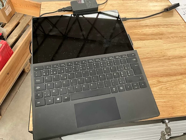Microsoft notebook - afbeelding 1 van  9