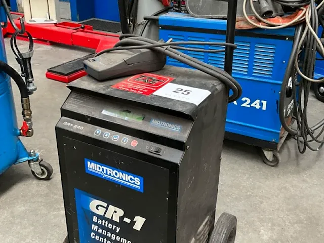 Midtronics gr1-240 acculader - afbeelding 1 van  4