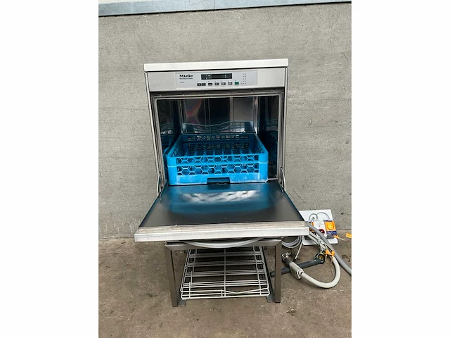 Miele - g8066 - korvenvaatwasmachine - afbeelding 6 van  7