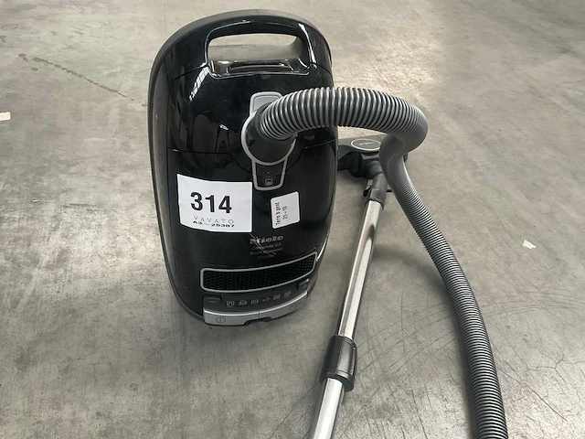 Miele complete c3 stofzuiger - afbeelding 1 van  4