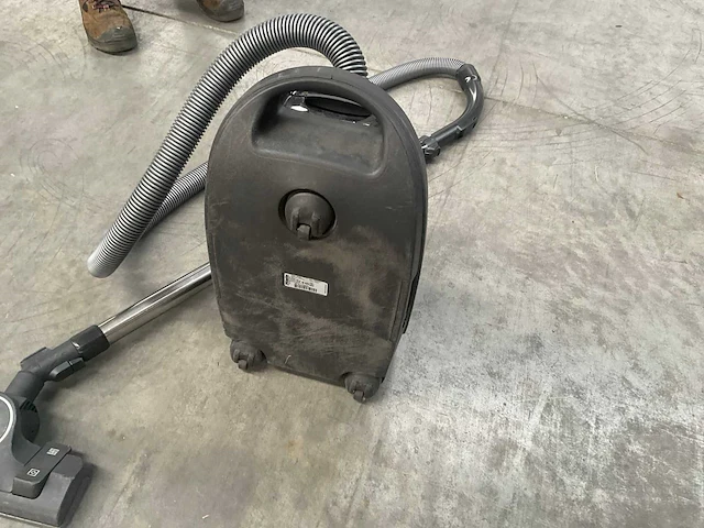 Miele complete c3 stofzuiger - afbeelding 3 van  4
