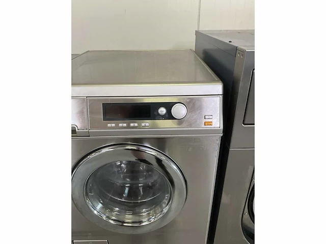 Miele professional vario industriële textielwasmachine - afbeelding 3 van  4