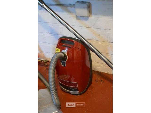 Miele stofzuiger - afbeelding 1 van  2